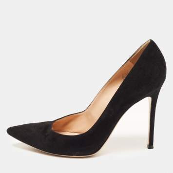 Pre Owned Gianvito Rossi Black Suede Gianvito Pumps Size 40.5