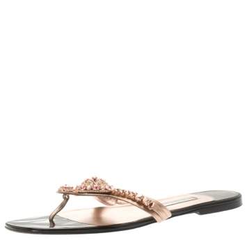 Pre Owned Gina Metallic Rose Gold Crystal Embellished Thong Flat Slides Size 41