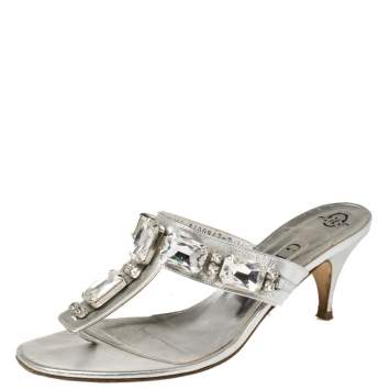 Pre Owned Gina Metallic Silver Leather Crystal Embellished Thong Sandals Size 40 