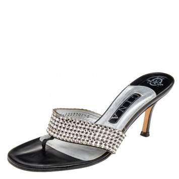 Pre Owned Gina Black Leather Crystal Embellished Thong Sandals Size 38