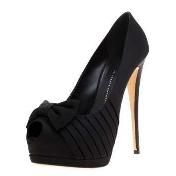 Pre Owned Giuseppe Zanotti Black Satin Celebrity Bow Peep Toe Platform Pumps Size 40