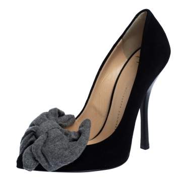 Pre Owned Giuseppe Zanotti Black/Grey Suede and Fabric Bow Pointed Toe Pumps Size 36