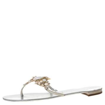 مملوكة مسبقًا Giuseppe Zanotti Silver Leather Crystal Embellished Thong Flats Size 41