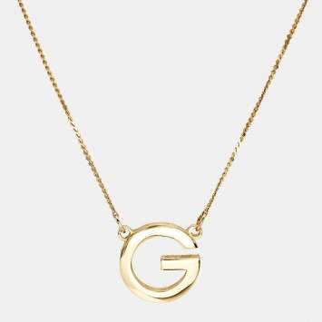 مملوكة مسبقًا Givenchy Oval G Gold Tone Pendant Necklace