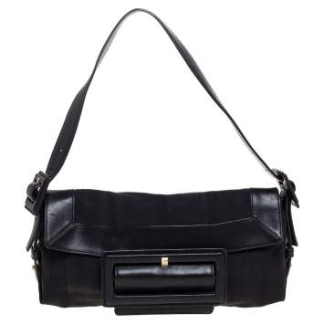 مملوكة مسبقًا Givenchy Black Signature Canvas and Leather Buckle Flap Shoulder Bag