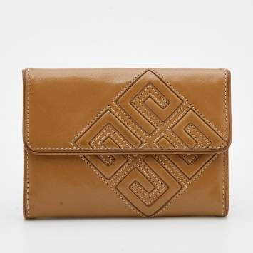 Pre Owned Givenchy Beige Leather Compact Wallet