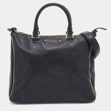 Pre Owned Givenchy Black Leather Zipped Detail Tote