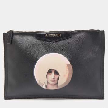 Pre Owned Givenchy Black Leather Small  Antigona Madonna Pouch