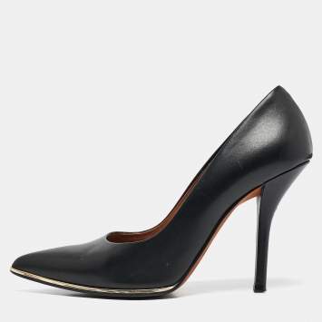 Pre Owned Givenchy Black Leather Lia Pumps Size 38