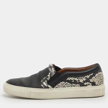 مملوكة مسبقًا Givenchy Size 37.5 Black Leather and Python Embossed Leather Slip On Sneakers