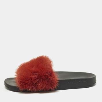 مملوكة مسبقًا Givenchy Size 39 Red Mink Fur Flat Slides 