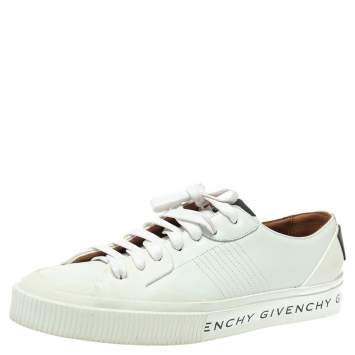 Pre Owned Givenchy White/Black Leather And Rubber Logo Print Low Top Sneakers Size 39.5