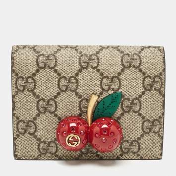 Pre Owned Gucci Red/Beige Signature Coated Canvas and Leather Cherry Flap Card Case