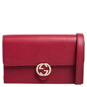 Pre Owned Gucci Red Leather Interlocking G Wallet on Chain
