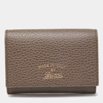 مملوكة مسبقًا Gucci Grey/Pink Leather Swing Flap Card Case