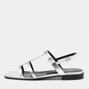 Pre Owned Gucci Silver Leather Divine Flat Sandals Size 38