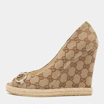 Pre Owned Gucci Beige GG Canvas Charlotte Horsebit Wedge Peep Toe Espadrille Pumps Size 38.5