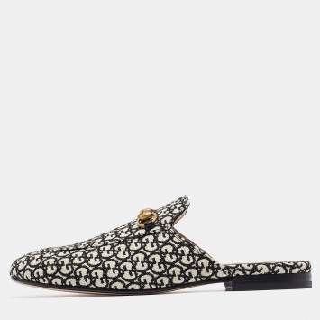 Pre Owned Gucci Black/Beige GG Canvas Princetown Flat Mules Size 39