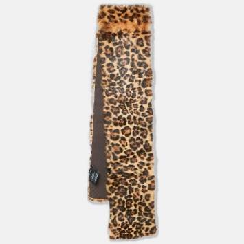 Pre Owned Gucci Leopard Print Silk and Lapin Rex Fur Stole 