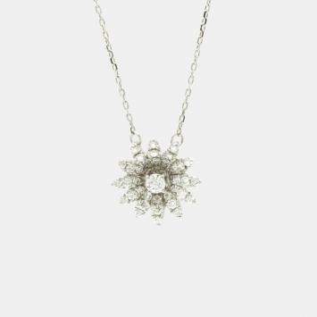 Pre Owned Gucci Flora Diamond Necklace White Gold 18K Diamond Pendant Necklace Silver