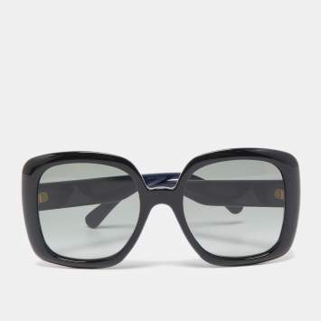 Pre Owned Gucci Black GG Oversized Sunglasses