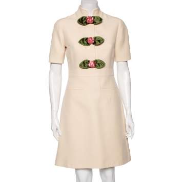Pre Owned Gucci Cream Crepe Wool Rose Applique Detailed Dress M
