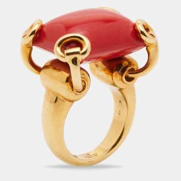 Pre Owned Gucci Horsebit Coral 18k Yellow Gold Cocktail Ring Size 53
