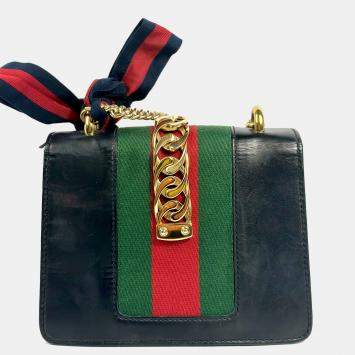 Pre Owned Gucci Navy Leather Sylvie Flap Chain Bag