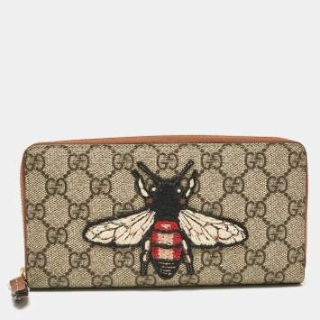 Pre Owned Gucci Beige Bee Printed GG Supreme Canvas Zip Around Continental Wallet
