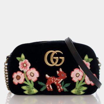 مملوكة مسبقًا Gucci Small Velvet GG Marmont Chain