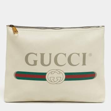 مملوكة مسبقًا Gucci Logo Print Off White Leather Zip Pouch