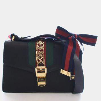 Pre Owned Gucci Medium Calfskin Sylvie