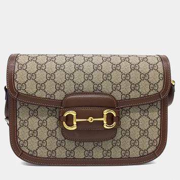 مملوكة مسبقًا حقيبة كتف غوتشي قماش بيج وبني حزام الحصان 1955