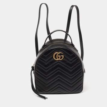 Pre Owned Gucci Black Matelassé Leather GG Marmont Backpack