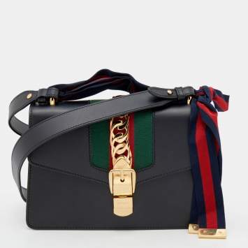 Pre Owned Gucci Black Leather Medium Sylvie Shoulder Bag
