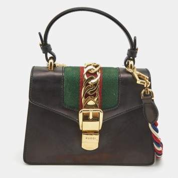 Pre Owned Gucci Black Leather Mini Sylvie Top Handle Bag