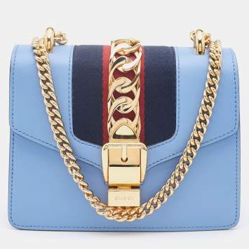 مملوكة مسبقًا Gucci Light Blue Leather Mini Chain Sylvie Crossbody Bag