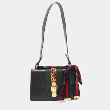 Pre Owned Gucci Black Leather Small Web Sylvie Shoulder Bag