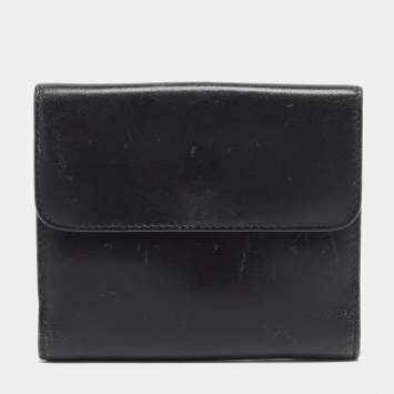 Pre Owned Gucci Black Leather Square G French Wallet