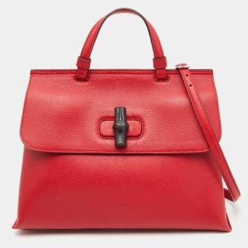Pre Owned Gucci Red Leather Medium Bamboo Daily Top Handle Bag