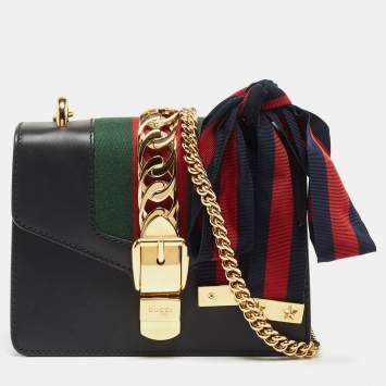 Pre Owned Gucci Black Leather Mini Web Chain Sylvie Crossbody Bag