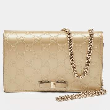 Pre Owned Gucci Gold Guccissima Leather Bow Wallet On Chain