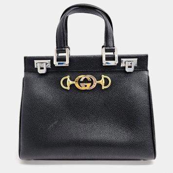 Pre Owned Gucci Black Leather Zumi Top Handle Small Bag