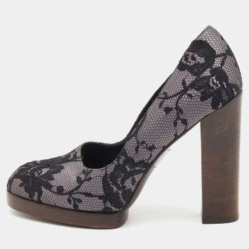 Pre Owned Gucci Black/Grey Floral Lace and Satin Platform Round Toe Pumps Size 37