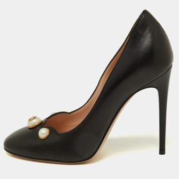 Pre Owned Gucci Black Scalloped Leather Pearl Embellished Pumps Size 37.5