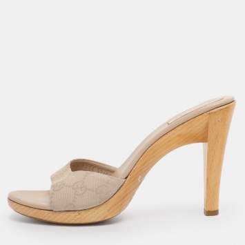 Pre Owned Gucci Beige GG Canvas Slide Sandals Size 37.5