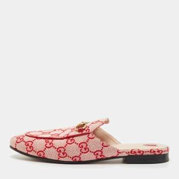 Pre Owned Gucci Red GG Supreme Canvas Princetown Flat Mules Size 37