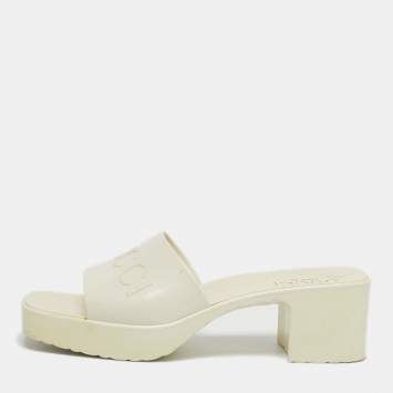 Pre Owned Gucci White Rubber Logo Slide Sandals Size 36