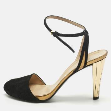 مملوكة مسبقًا صندل غوتشي دلفين سويدي وجلد أسود-ذهبي بحزام كاحل مقاس 36.5