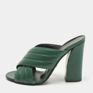 Pre Owned Gucci Webby Size 41 Green Quilted Leather Slide Sandals                                    